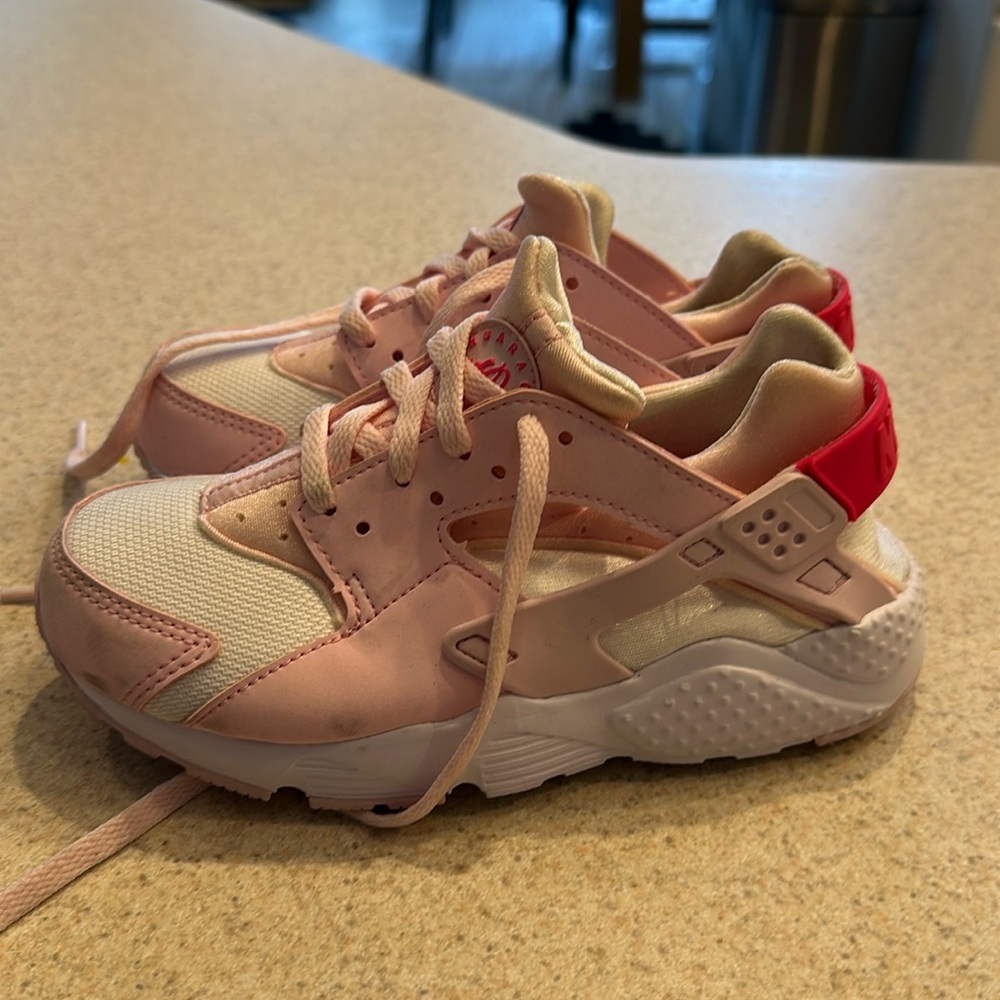 Kids pink hurache